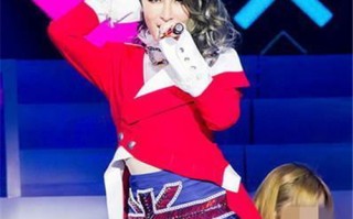 萧亚轩安徽春晚耍大牌与节目组冲突 网友称mm太小